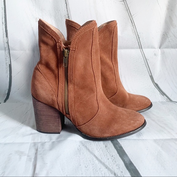 Seychelles Shoes - Seychelles Anthropologie Lucky Penny boots.